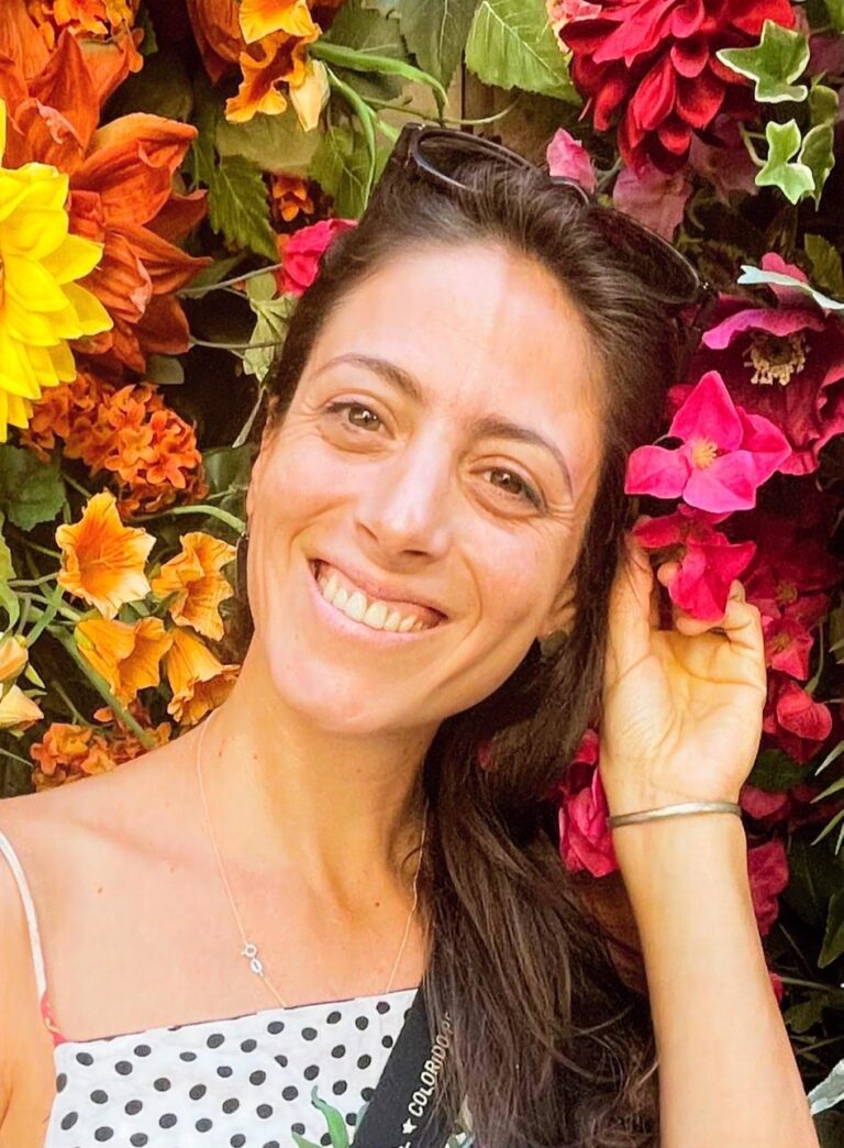 Luciana - Creative Play & Art Nanny